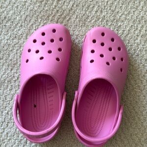 Hot pink crocs. Size 4